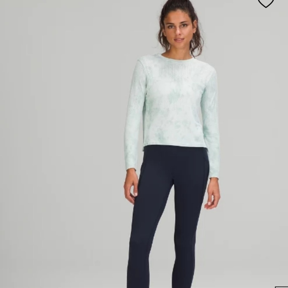 NWT lululemon Train to be Long sleeve tie dye green/white Top- RSWR/LW3EIPD - Picture 3 of 12